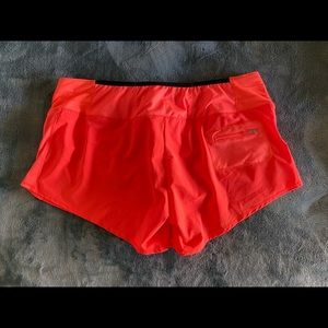 Oiselle Roga short size 8